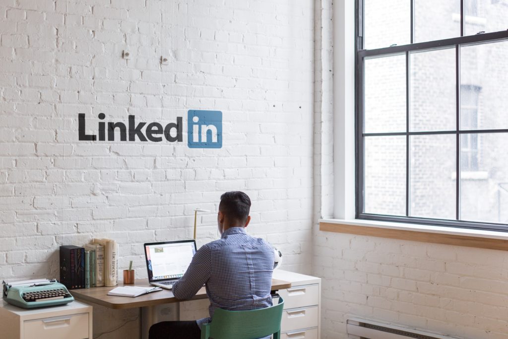 LinkedIn Ads - learn more about the LinkedIn ad types